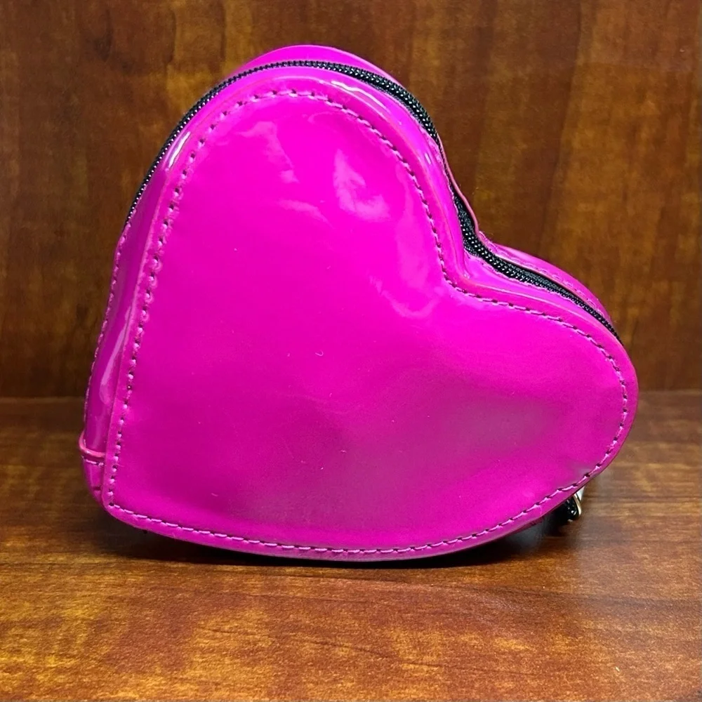 YSL BEAUTE Pink Heart-Shaped Cosmetic Case NEW